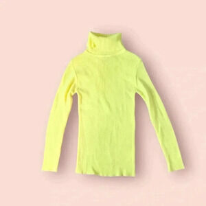 Vintage yellow turtle neck sweater